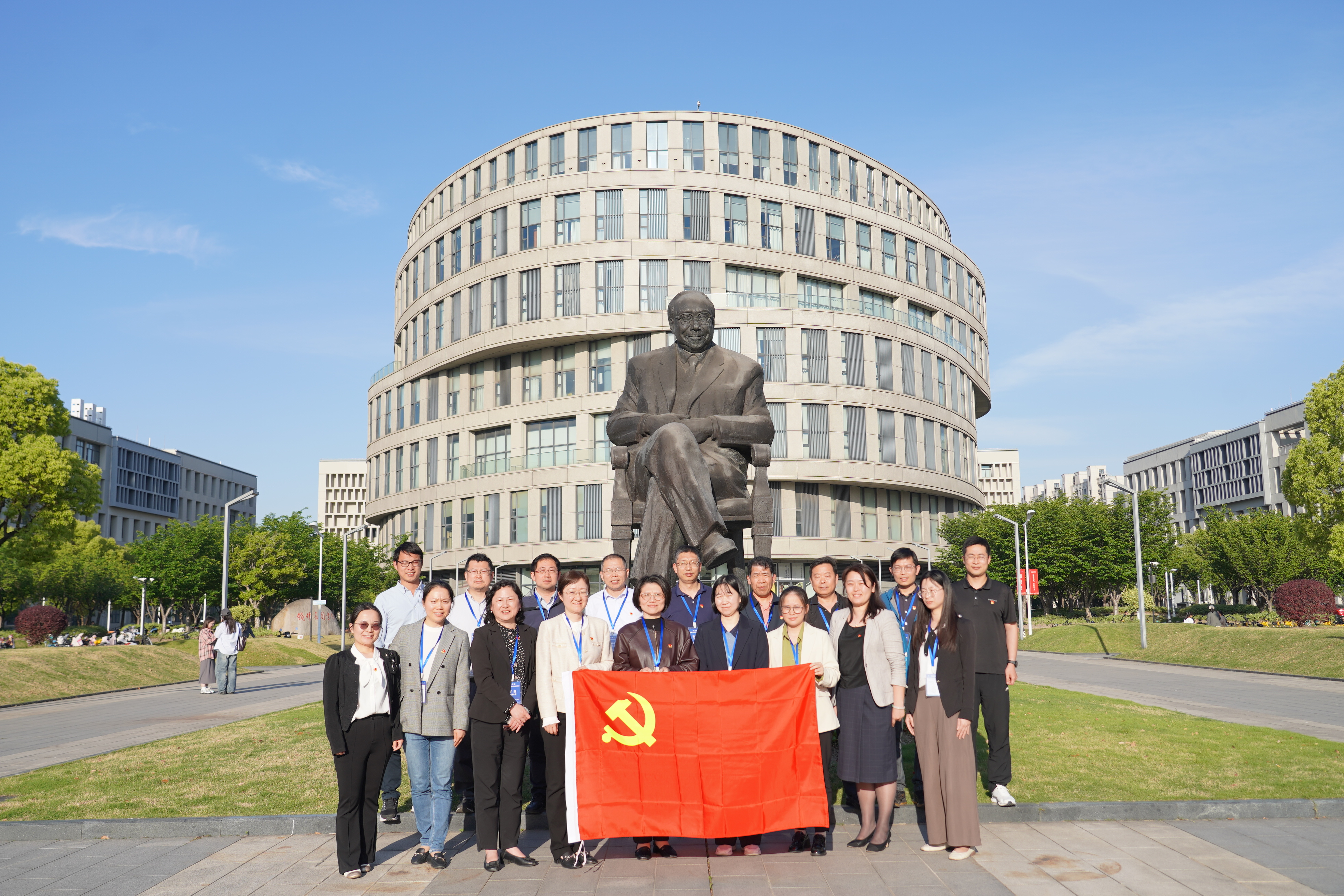 党建合影.JPG